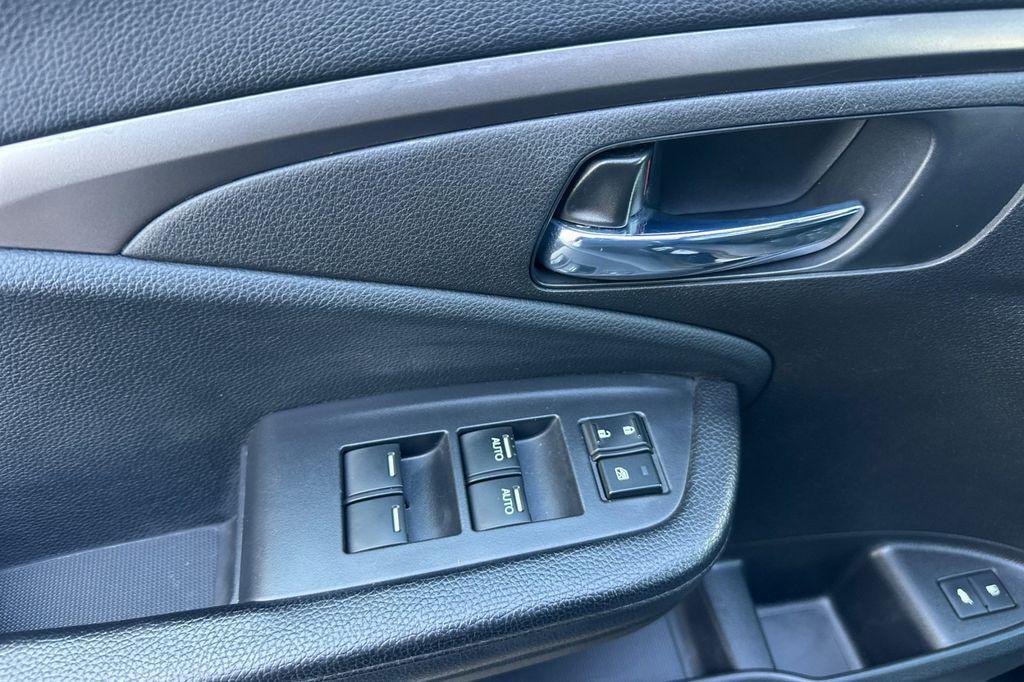 used 2016 Honda Pilot car, priced at $12,500