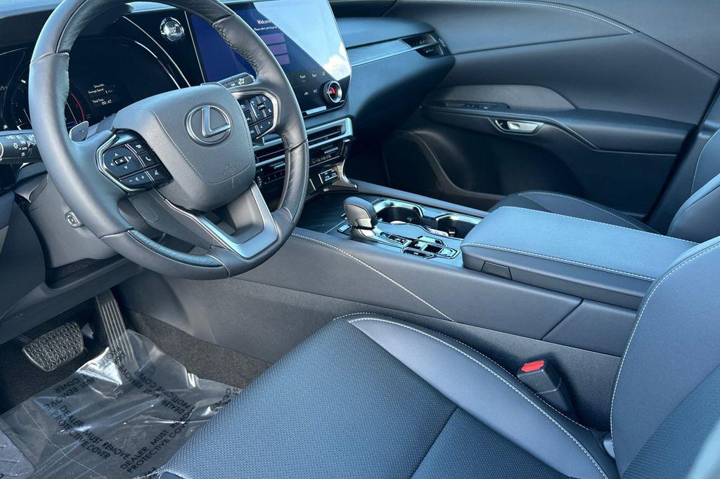 new 2026 Lexus RX 350 car, priced at $57,885