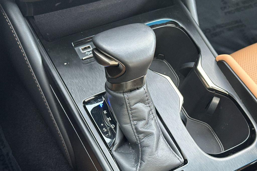 used 2025 Lexus ES 300h car, priced at $41,800