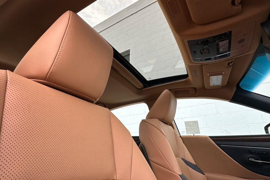 used 2025 Lexus ES 300h car, priced at $41,800