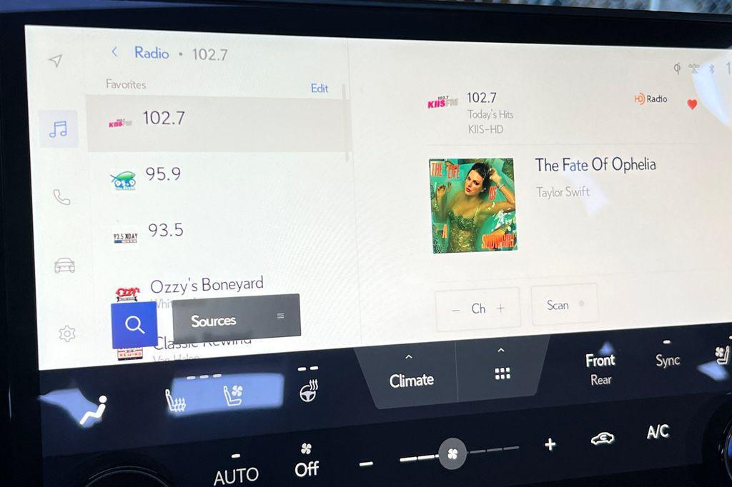 new 2026 Lexus RX 350 car, priced at $59,864