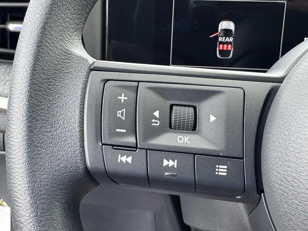 new 2025 Nissan Kicks car, priced at $24,045