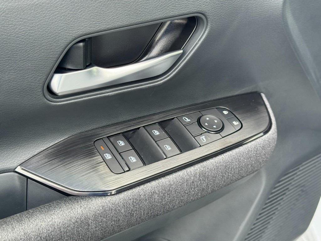 new 2025 Nissan Kicks car, priced at $24,045
