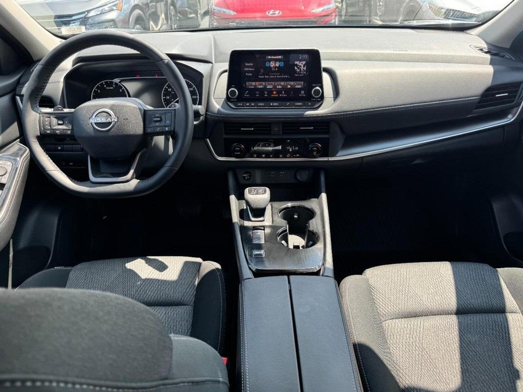 used 2025 Nissan Rogue car, priced at $27,995