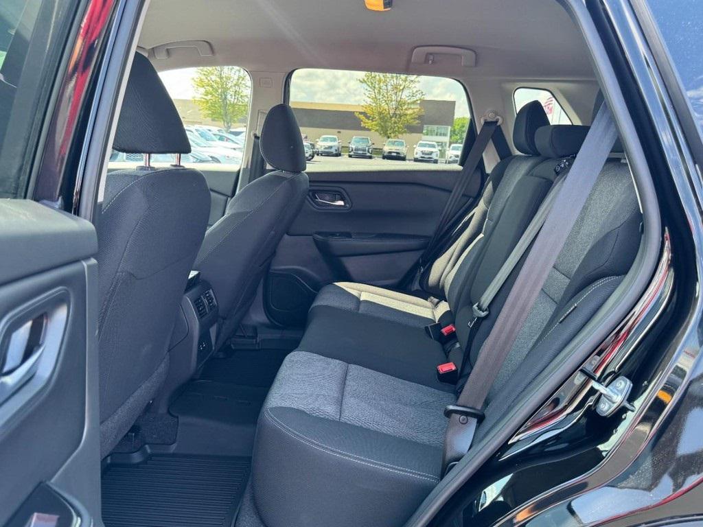 used 2025 Nissan Rogue car, priced at $27,995
