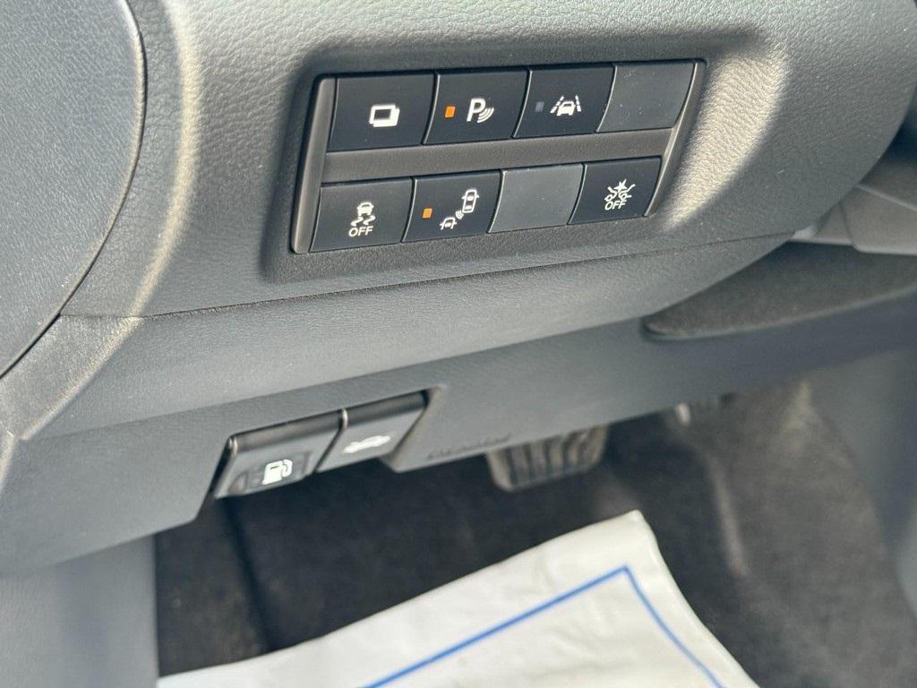 new 2025 Nissan Kicks car, priced at $20,415