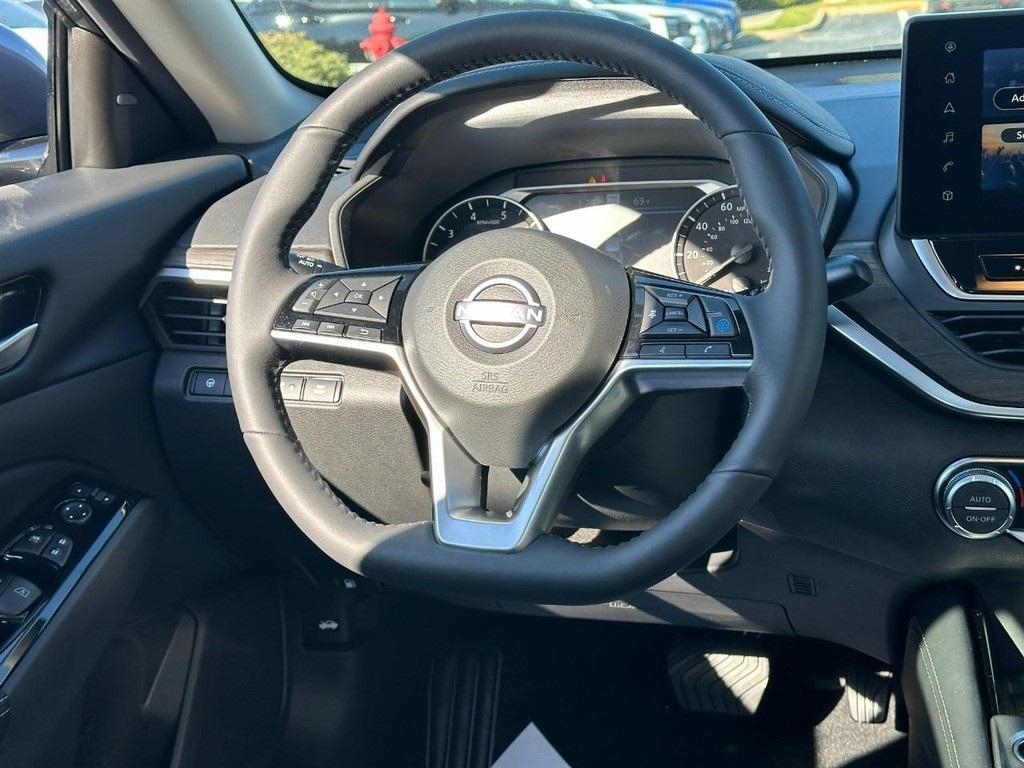 new 2025 Nissan Altima car, priced at $31,835