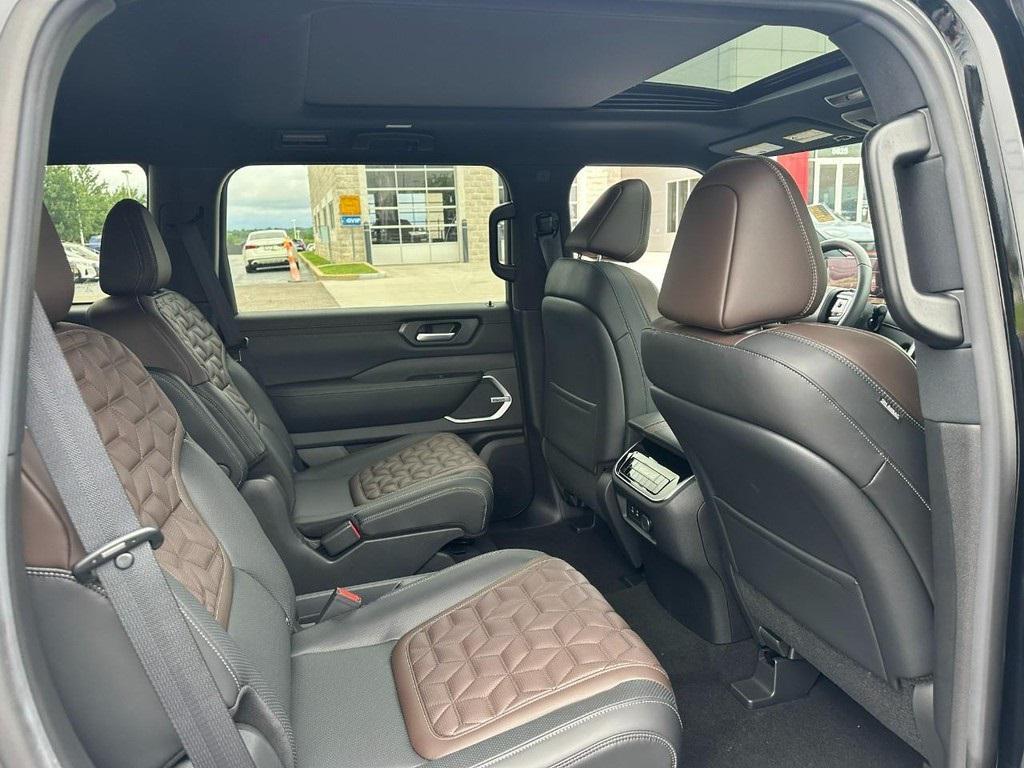 new 2025 Nissan Armada car, priced at $74,560