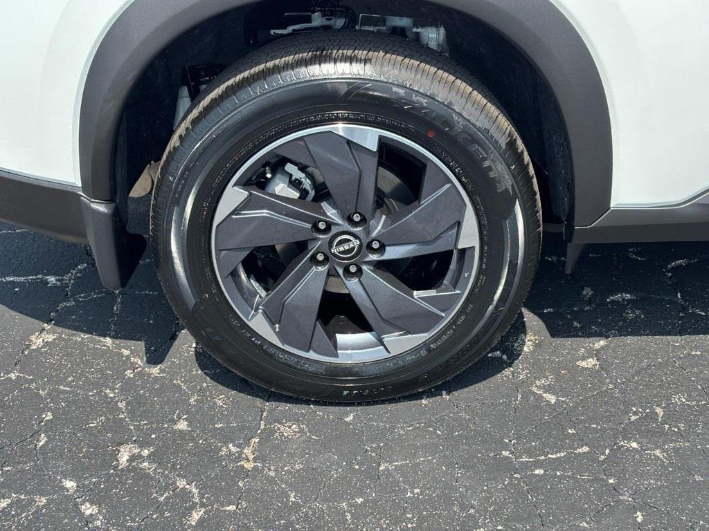 new 2026 Nissan Rogue car, priced at $28,450