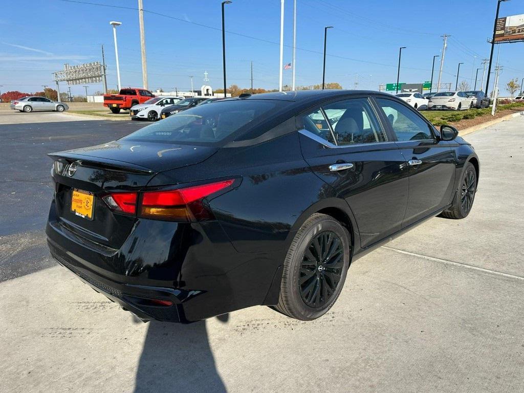 new 2025 Nissan Altima car, priced at $25,605