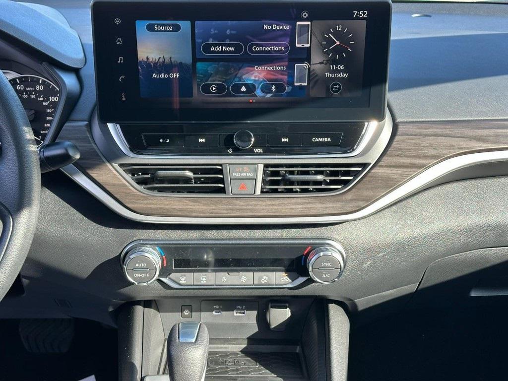 new 2025 Nissan Altima car, priced at $25,605