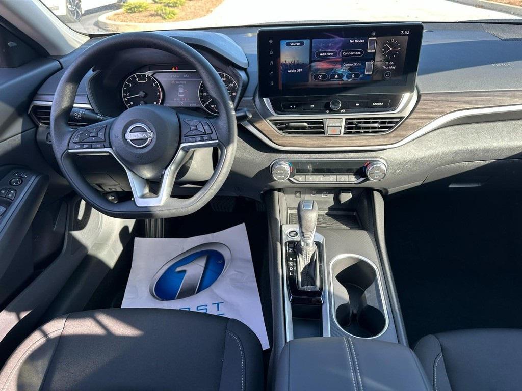 new 2025 Nissan Altima car, priced at $25,605