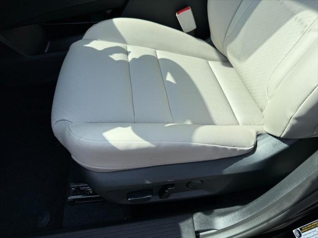 new 2025 Nissan Rogue car, priced at $30,985
