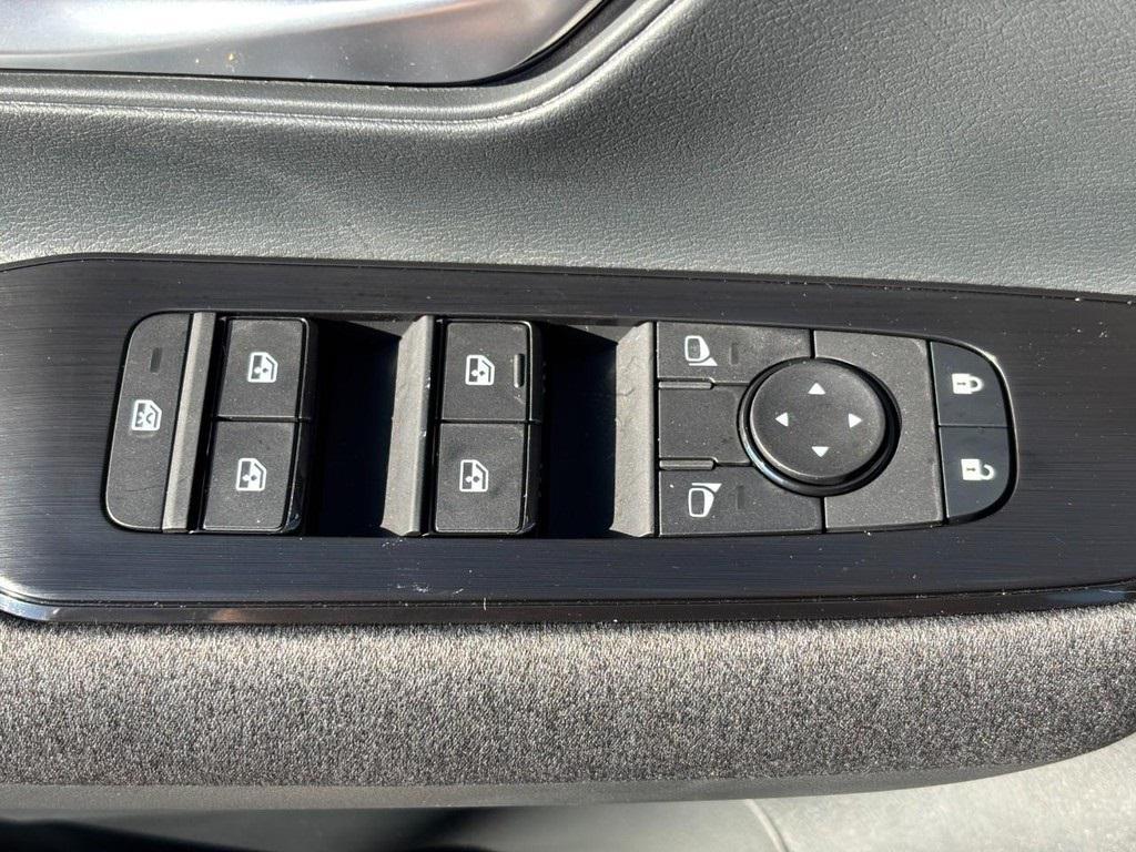 new 2026 Nissan Kicks car, priced at $23,665