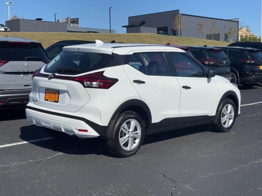 new 2025 Nissan Kicks car, priced at $21,865