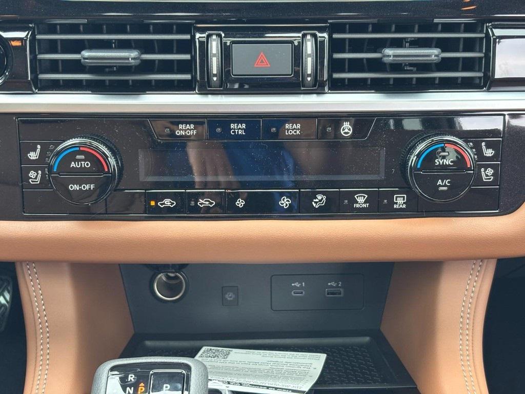 new 2025 Nissan Pathfinder car, priced at $44,375