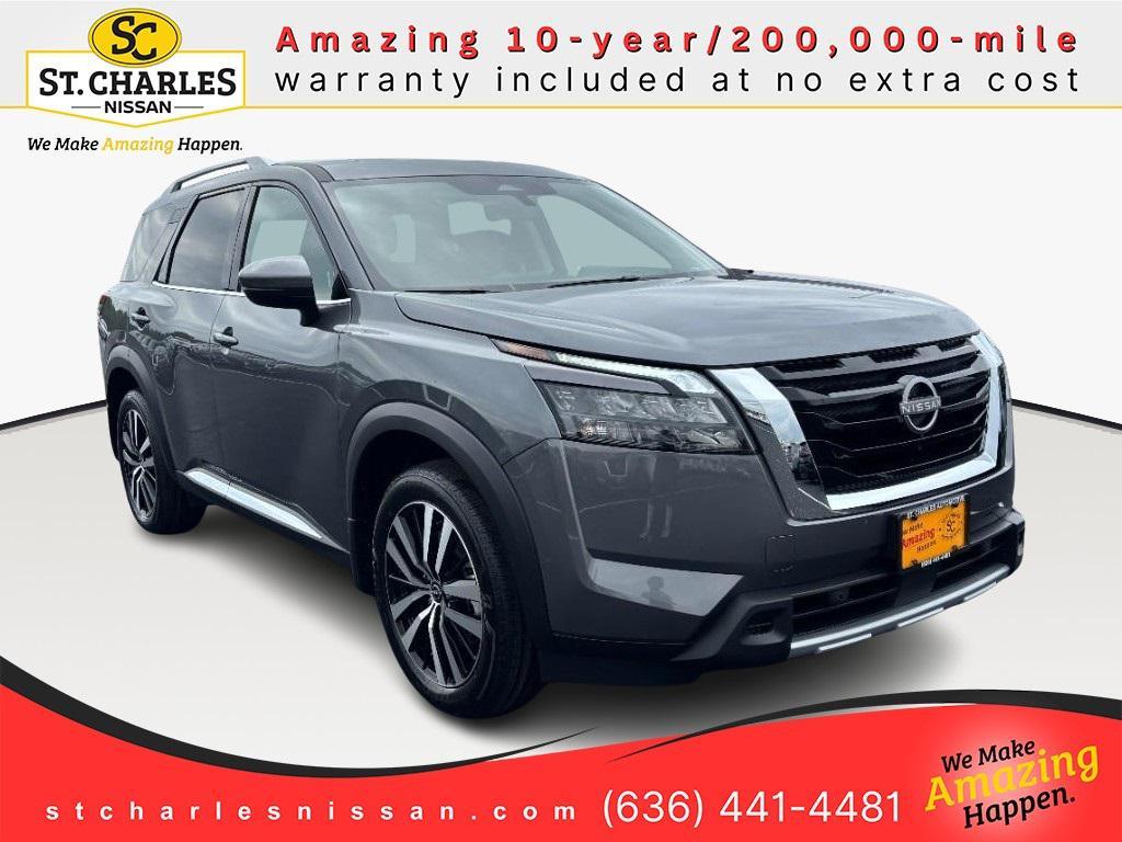 new 2025 Nissan Pathfinder car, priced at $44,375