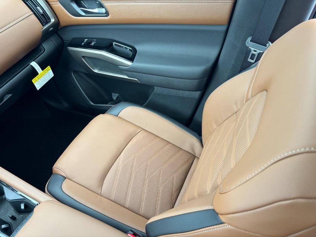 new 2025 Nissan Pathfinder car, priced at $44,375