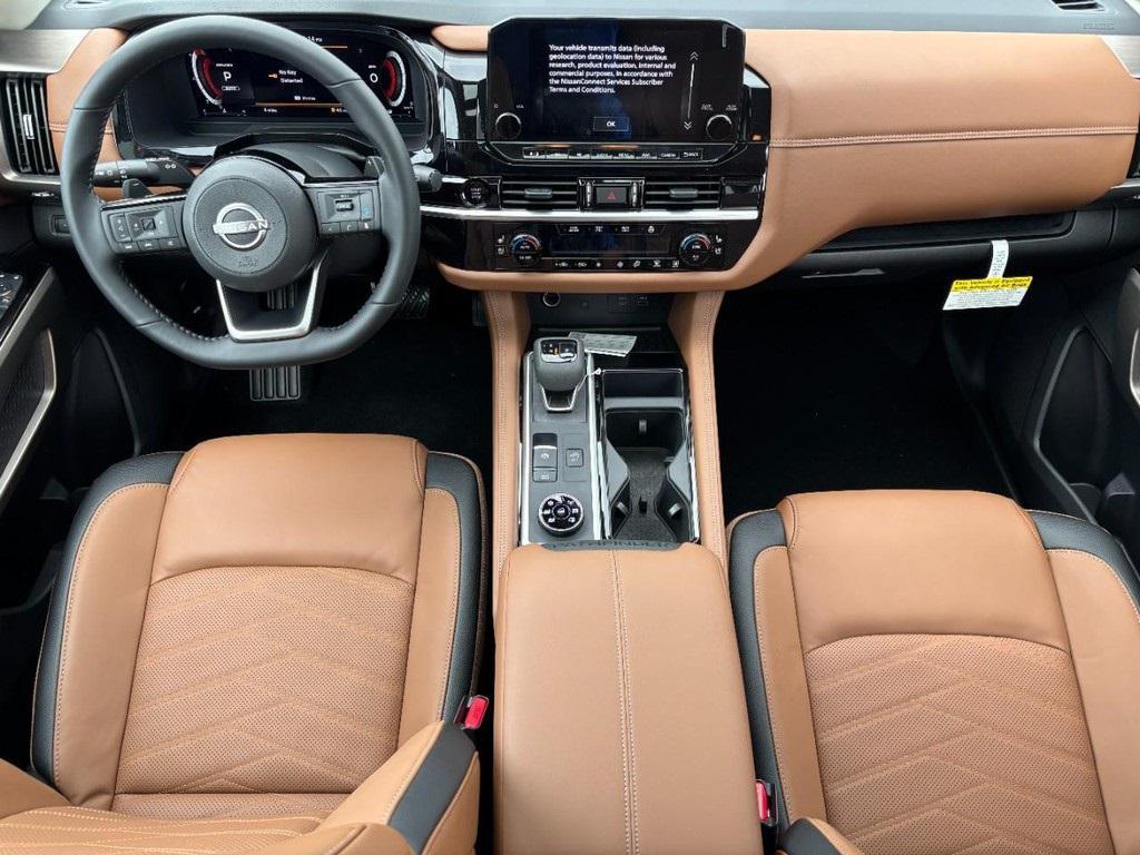 new 2025 Nissan Pathfinder car, priced at $44,375