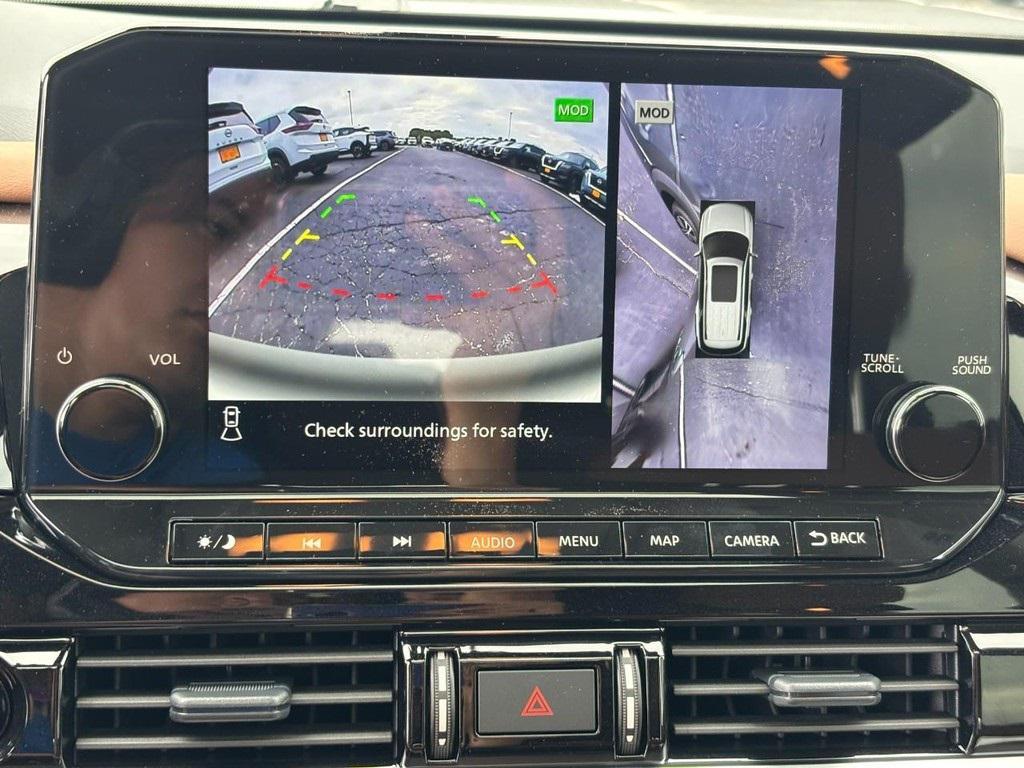 new 2025 Nissan Pathfinder car, priced at $44,375