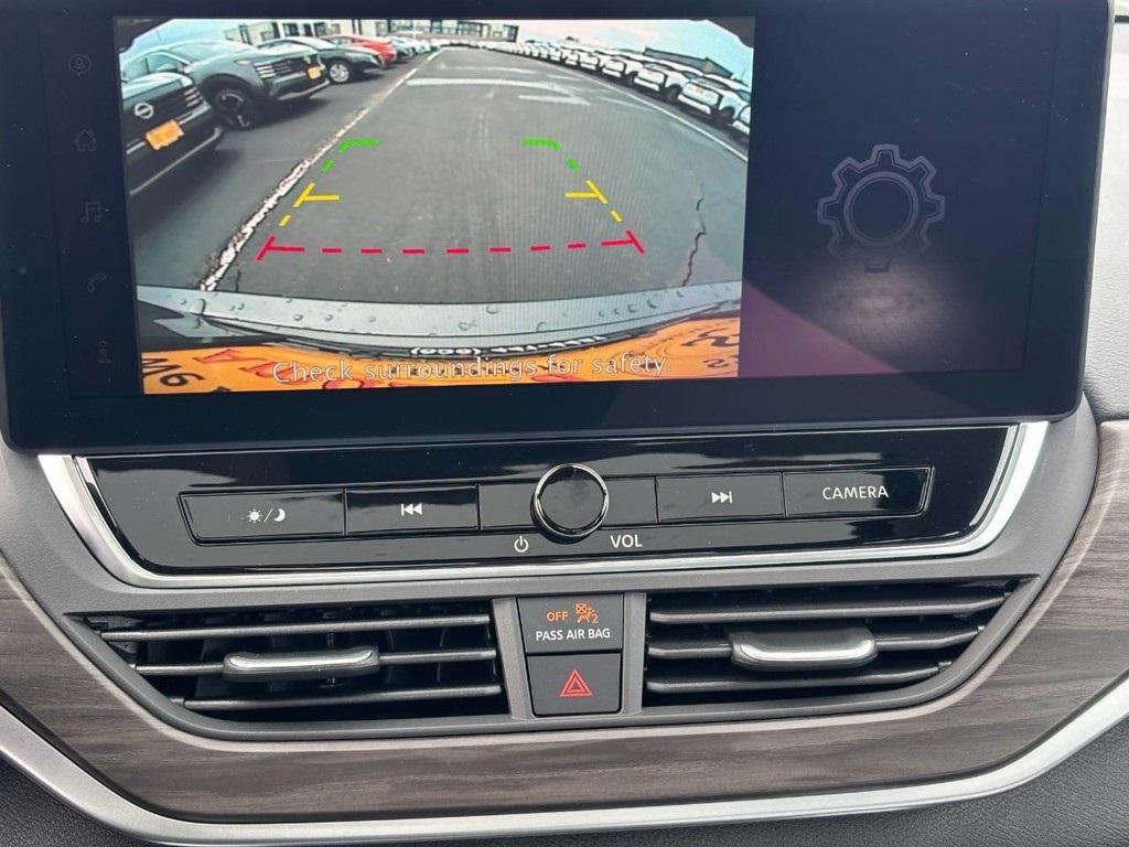 new 2025 Nissan Altima car, priced at $25,605