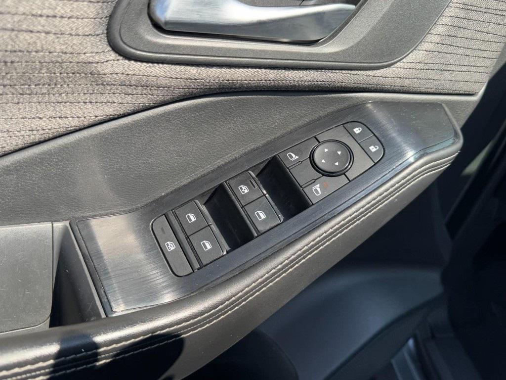 used 2021 Nissan Rogue car, priced at $18,995