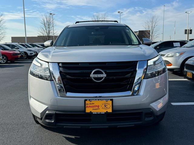 used 2022 Nissan Pathfinder car, priced at $24,997