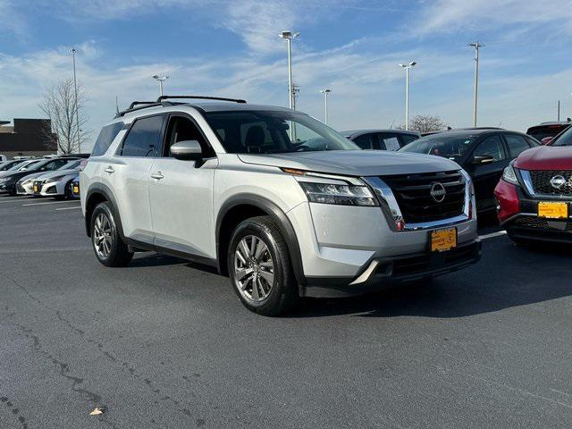 used 2022 Nissan Pathfinder car, priced at $24,997