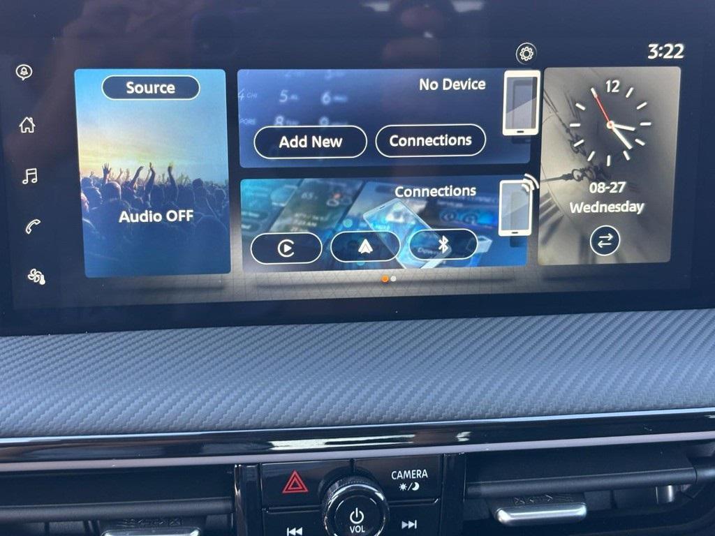 new 2025 Nissan Kicks car, priced at $26,553