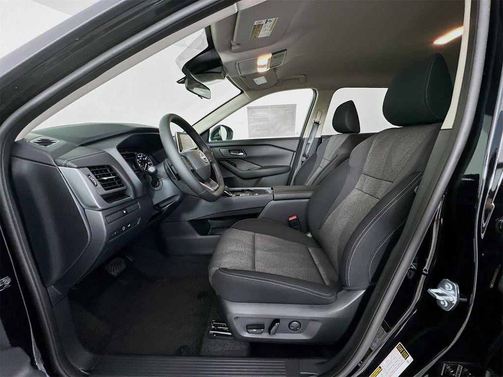 used 2025 Nissan Rogue car, priced at $27,995