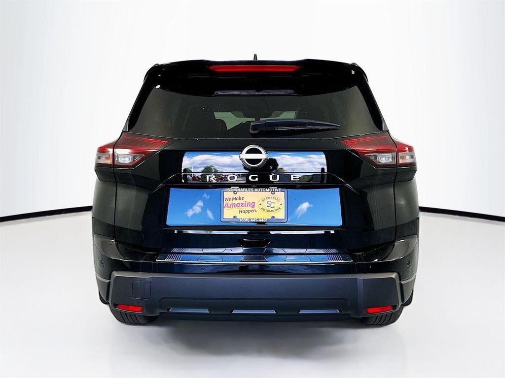 used 2025 Nissan Rogue car, priced at $27,995