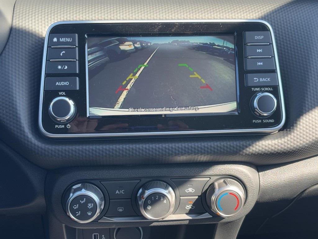 new 2025 Nissan Kicks car, priced at $21,865