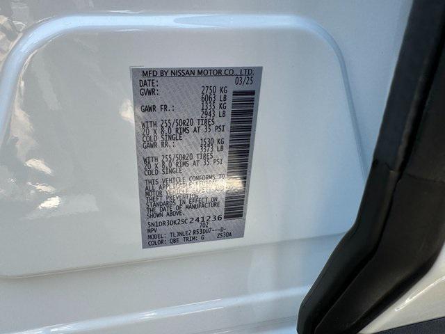 new 2025 Nissan Pathfinder car, priced at $51,205
