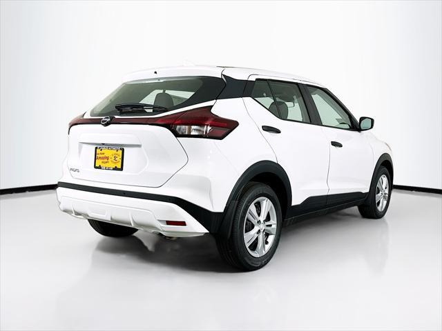 new 2025 Nissan Kicks car, priced at $22,760