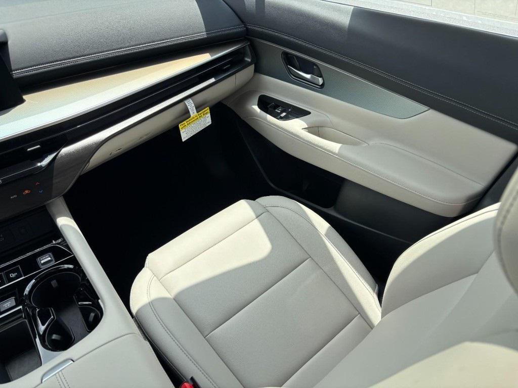 new 2025 Nissan Murano car, priced at $40,640