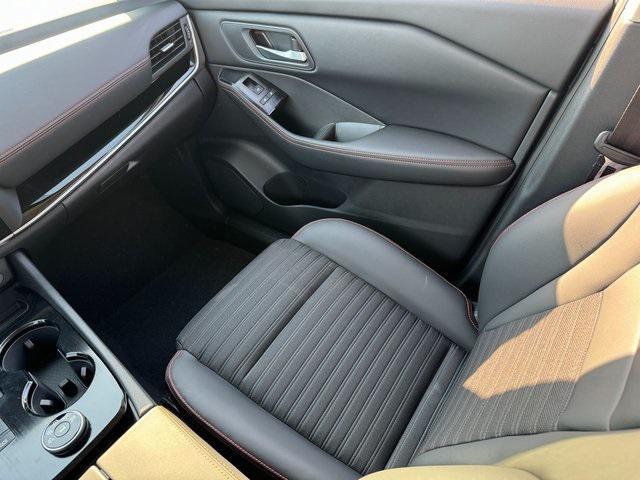 new 2025 Nissan Rogue car, priced at $32,425
