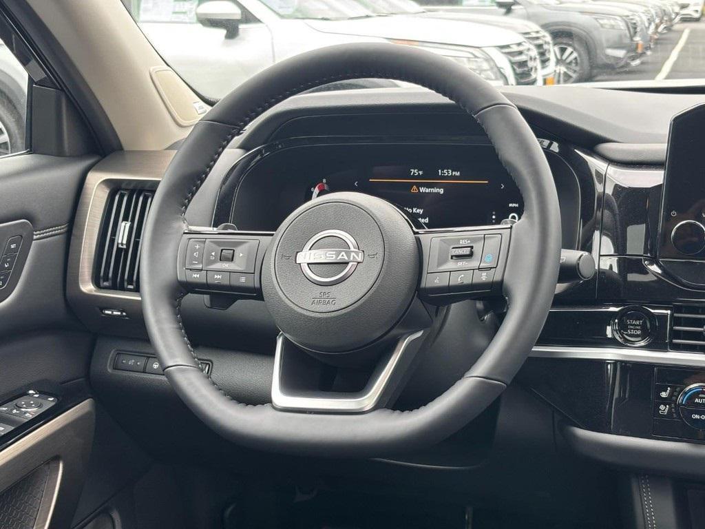 new 2025 Nissan Pathfinder car, priced at $45,220