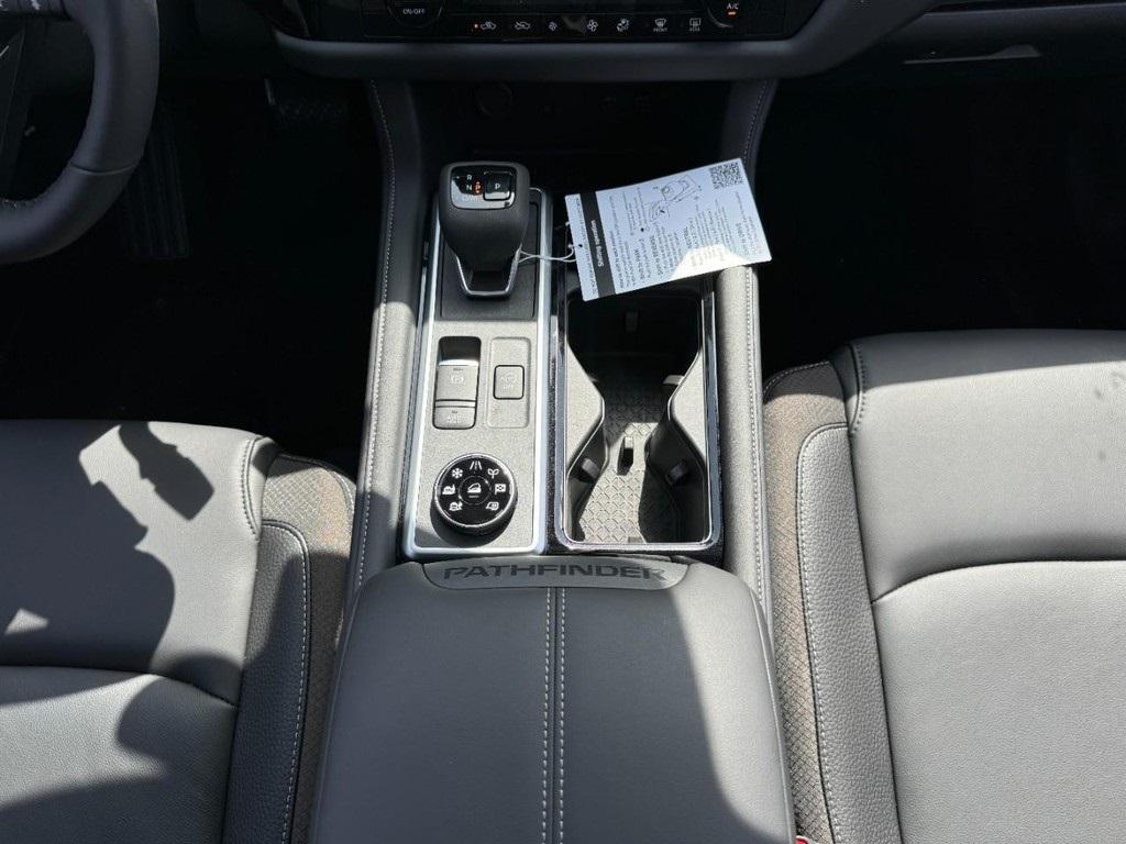 new 2025 Nissan Pathfinder car, priced at $45,635