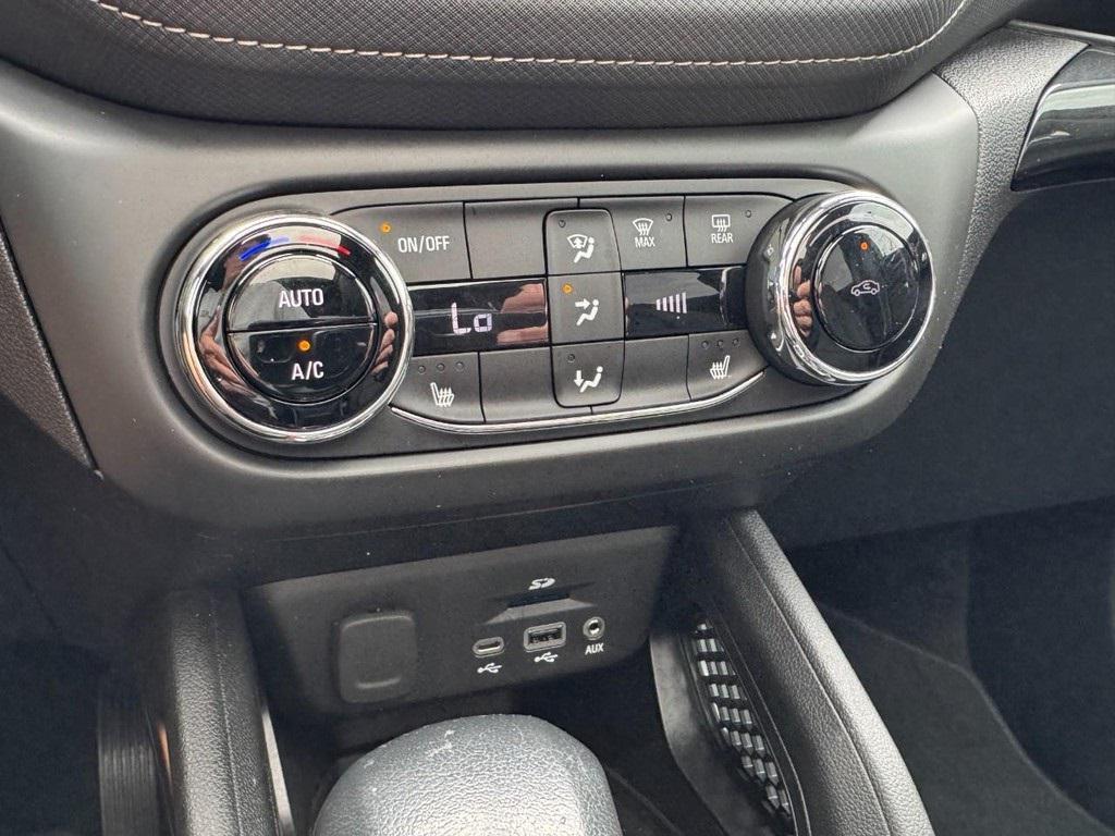 used 2021 Chevrolet TrailBlazer car, priced at $20,995