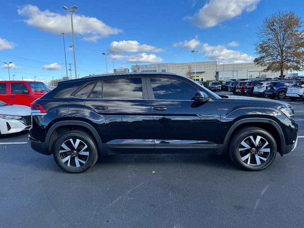 used 2020 Volkswagen Atlas Cross Sport car, priced at $18,995