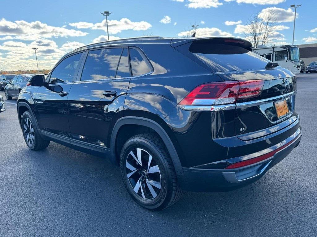 used 2020 Volkswagen Atlas Cross Sport car, priced at $18,995