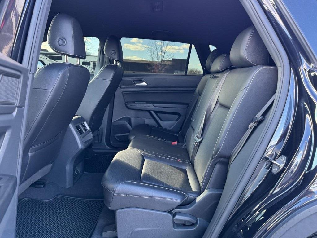 used 2020 Volkswagen Atlas Cross Sport car, priced at $18,995