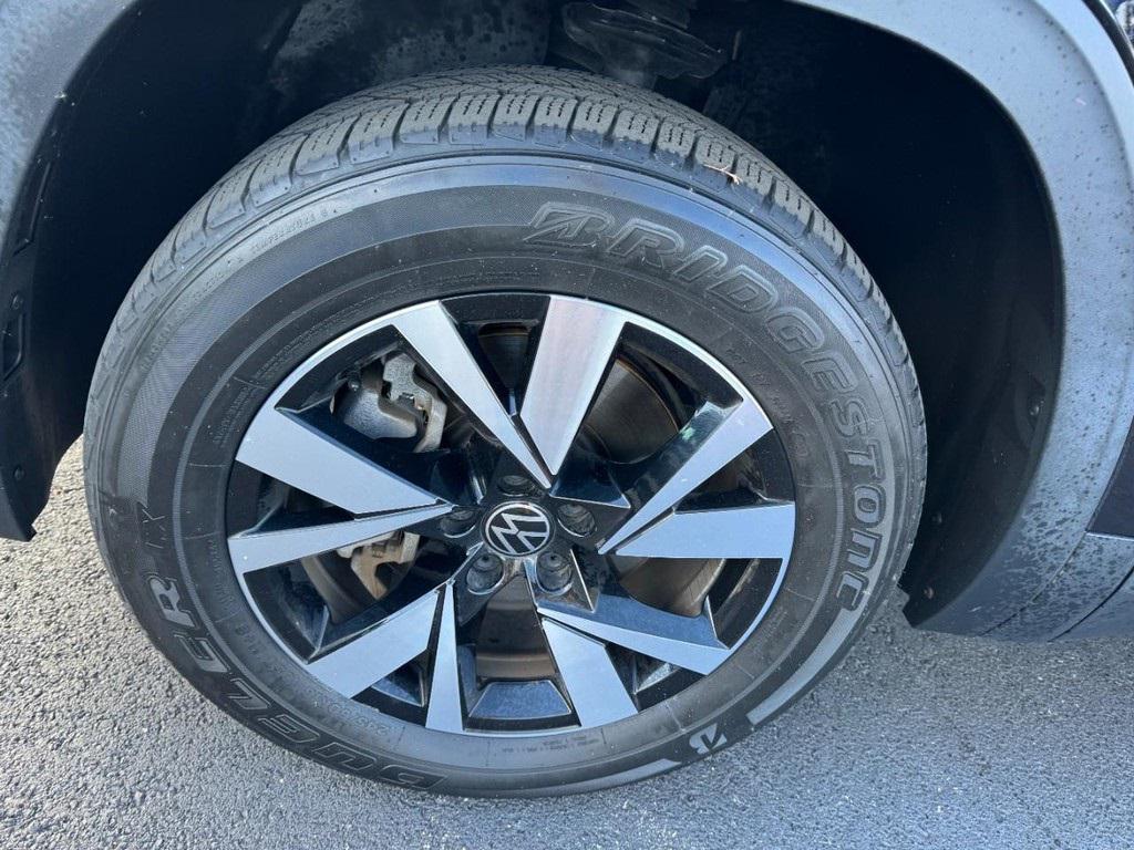 used 2020 Volkswagen Atlas Cross Sport car, priced at $18,995