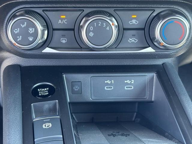 new 2025 Nissan Kicks car, priced at $24,070