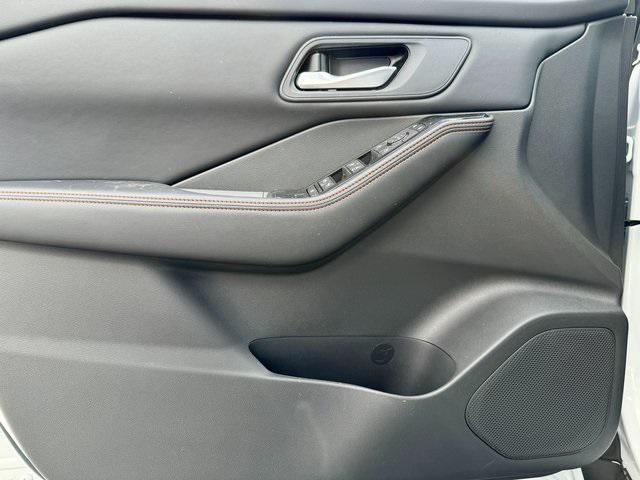 new 2025 Nissan Rogue car, priced at $32,425