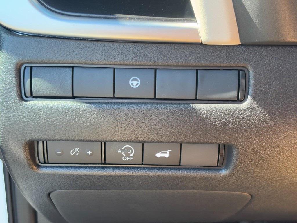 new 2026 Nissan Rogue car, priced at $31,100