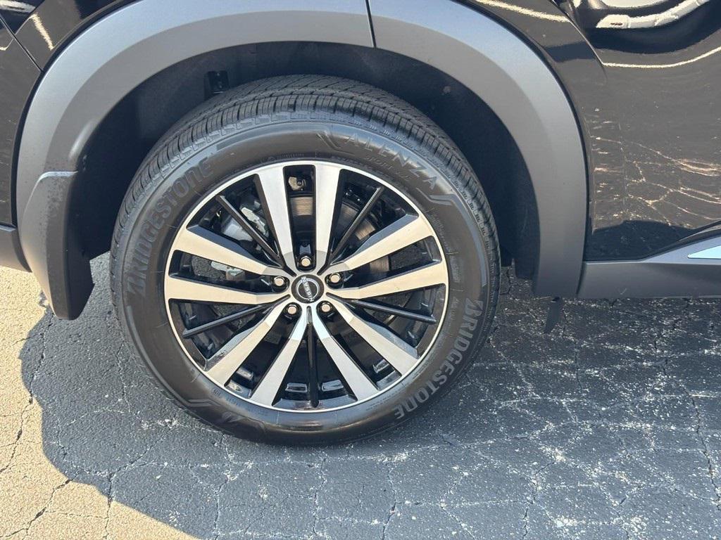 new 2025 Nissan Pathfinder car, priced at $44,800