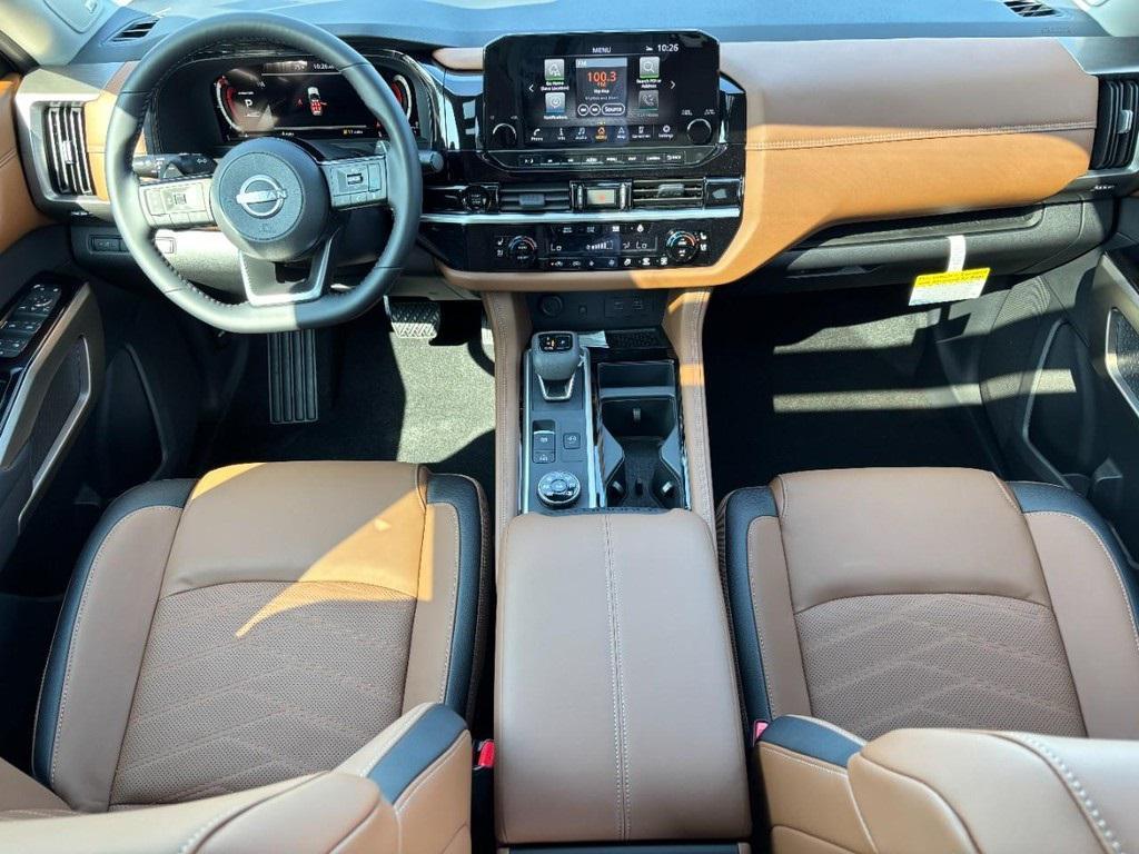new 2025 Nissan Pathfinder car, priced at $44,800