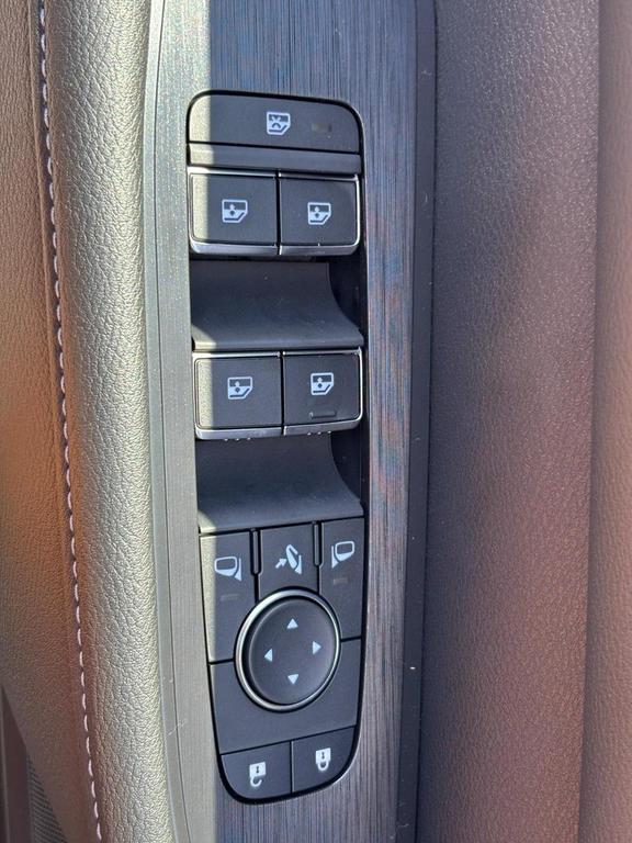 new 2025 Nissan Armada car, priced at $65,525