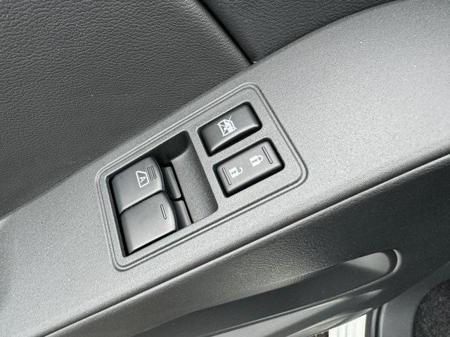 new 2025 Nissan Frontier car, priced at $31,240